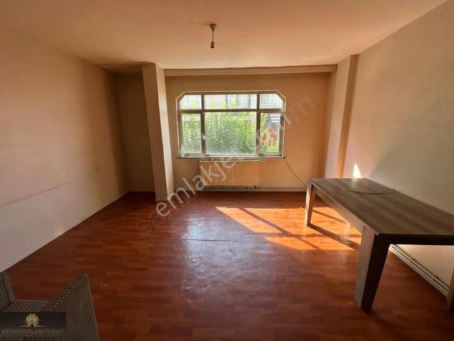 Bayrampaşa Altıntepsi Mah. 1+1 65 M2 Kiralık Ara Kat Daire