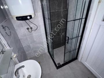 Bayrampaşa Bankalar Caddesi'nde Kiralık 1+1 Daire