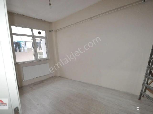 Bayrampaşa Kartaltepe Kaçmaz'dan Kiralık 85m2 Arakat Çift Dalkonlu Daire