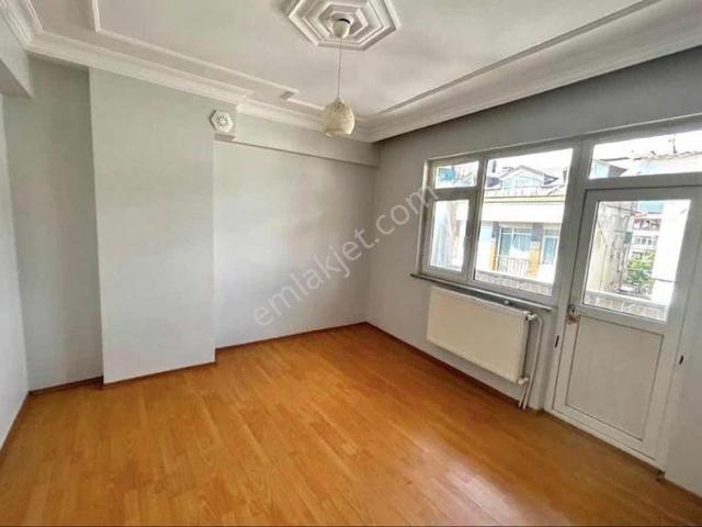 Bayrampaşa Kartaltepede Forum Yakın| 2+1 Balkonlu Kiralık Daire