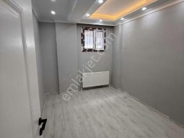Bayrampaşa Yenidoğan'da Satılık 2+1 Daire bodrum Kat