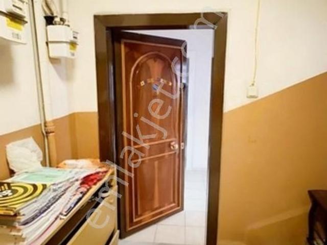 Bayrampaşa'da Kiralık 3+1 Daire, Memur/aileye Uygun