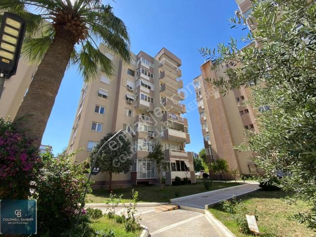 Bayraklı Manavkuyu Ege İdareciler Sitesi'nde Kiralık 3+1 Daire