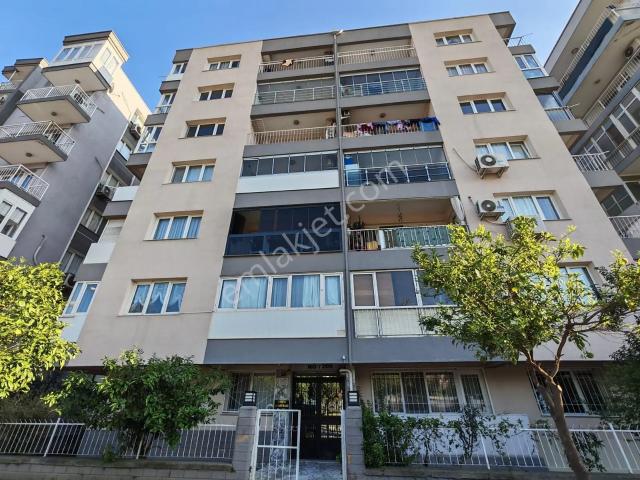 Bayraklı Manavkuyu'da Doğalgazlı 3+1 Kiralık Daire