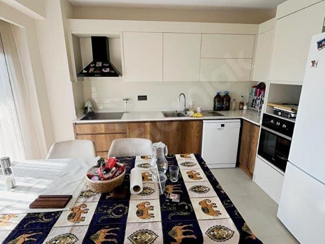bayraklı manavkuyuda site içi,manzaralı,lüx yapılısatılık daire