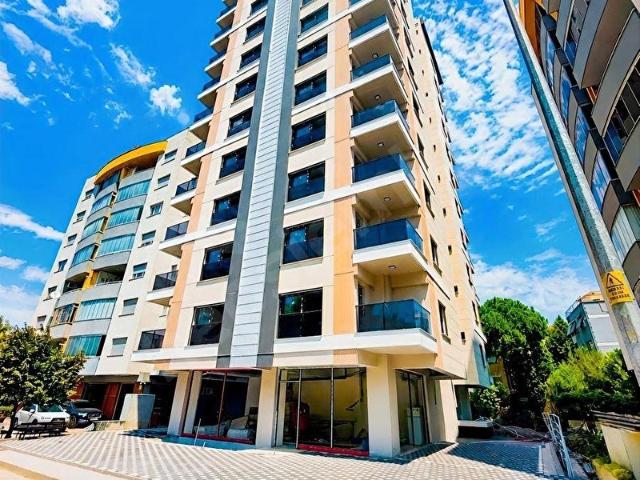 Bayraklı Mansuroğlu'nda Net 48m2 Geniş Balkonlu Satılık 1+1