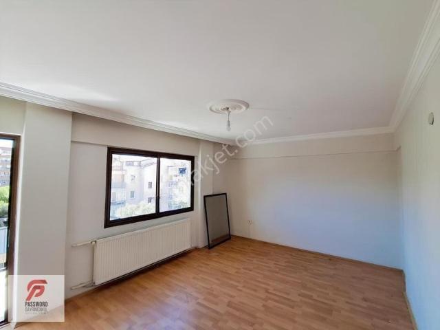 Bayraklı Osmangazi'de 2+1 Kiralık Daire Merkezi Konum