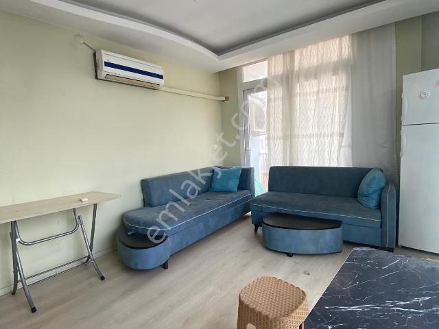 Bayraklı Çay Mahallesi Eşyalı 2+1 Kiralık Daire