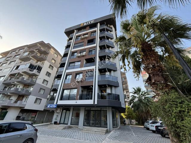 Bayraklı'da Özel Tasarım, 3+2 Emsalsiz, Sıfır, Dubleks Daire
