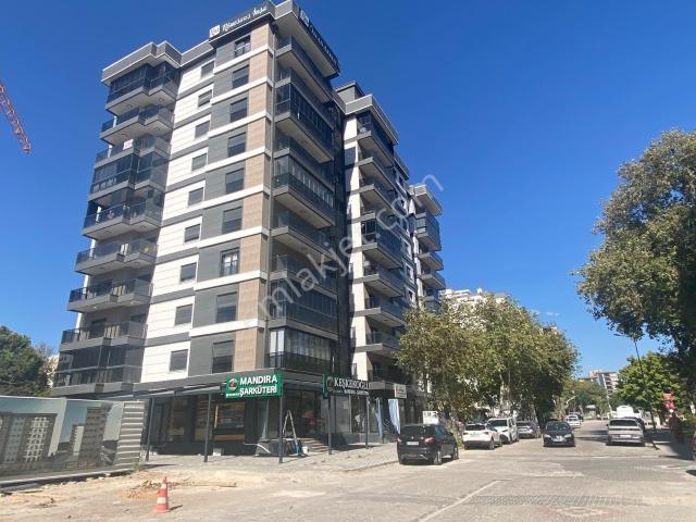 Bayraklı Da Gökdelenler Bölgesinde 3+1 Kiralık Daire