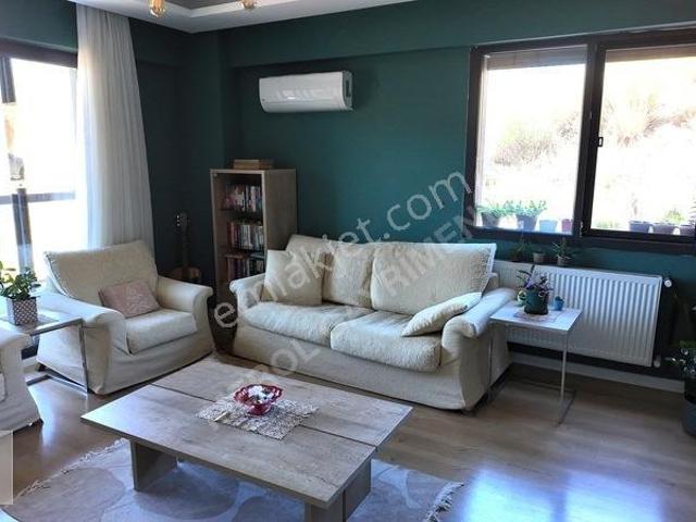 Bayraklı Postacılar'da Satılık 2+1 Daire Zemin Kat, 74m² Net