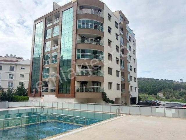 Bayraklı Seyirtepe Doğa Site Teraslı Satılık 2+1 Daire Kanıt Eml