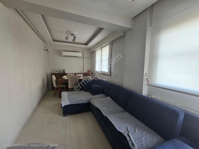Bayraklı Turan'da Deniz Ve Şehir Manzaralı Satılık 3+1 Daire