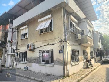 Bayraklı Tepekulu'de 2+1 Zemin Kiralık Daire