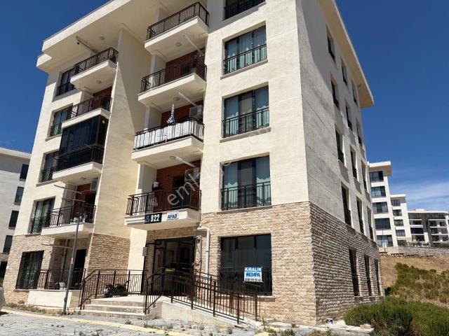 Bayraklı Toki 5. Etaplarda Sıfır Kiralık 2+1 Daire