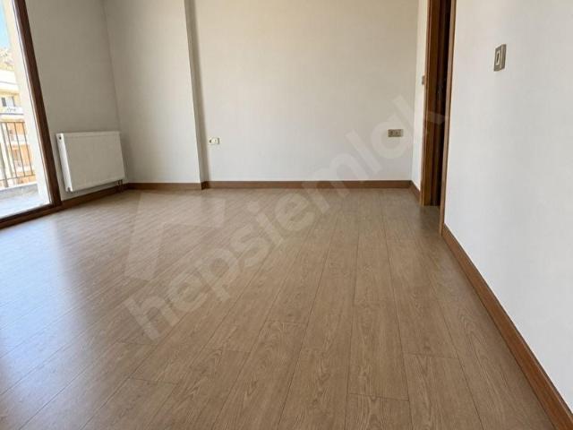 Bayraklı 100.yıl Mahellesi TOKİ evleri 6. Etap Kiralık 2+1 Daire