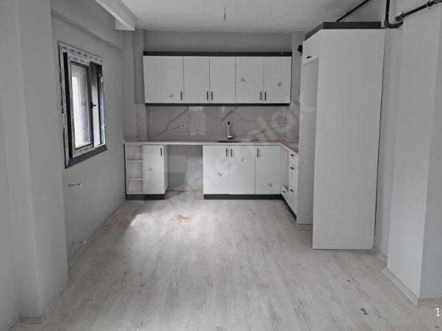 BAYRAKLI GÜMÜŞPALA DA İTFAİYE ALTINDA 1+1 DAİRE