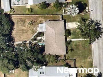 Bayshore Dr