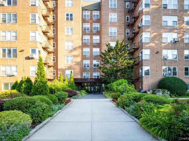 Bayside NY 11360 LS103879554