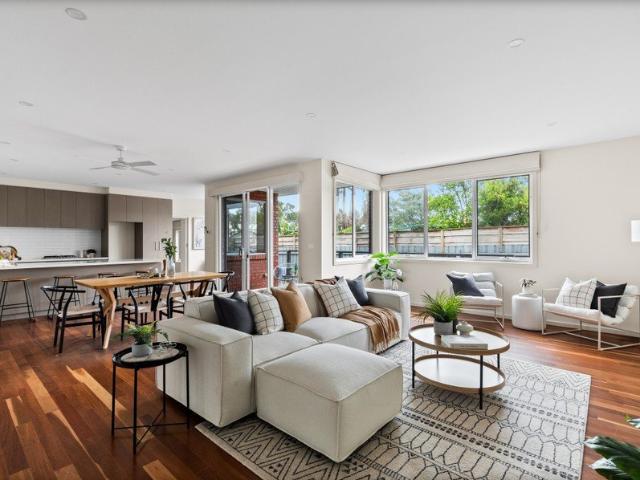 Bayside Breezes, Privacy and Lifestyle Convenience