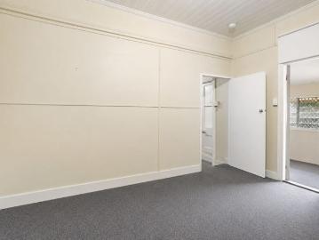 Bayside Living in the Heart of Shorncliffe