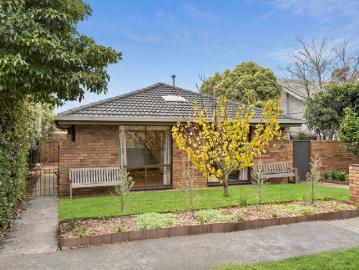 Bayside Living in Tightly Held Drumcondra