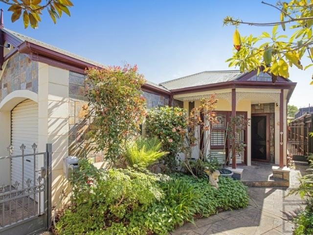 Bayside Living Made Easy Stylish, Spacious & Superbly Located | FLARE REAL ESTATE