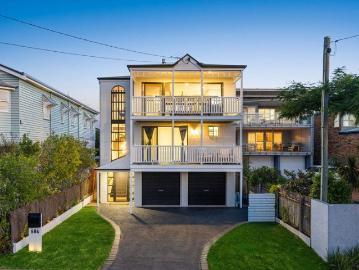 Bayside Terrace Home with Mesmerising Island and Water Views
