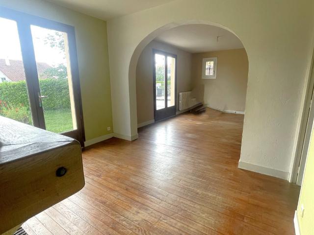 Bazas centre Maison 87 m² sur 850 m², quartier calme, proc 87m² Bazas
