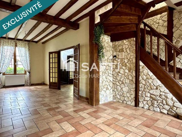 Bazoches et Saint Thibaut – Maison indépendante 3 chambres, triple garage, dépendances et terrain clos de 1 462 m²