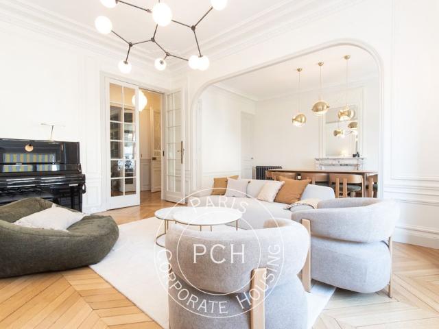 bd Pereire, 75017, Paris