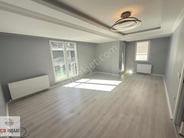 Çb'den Cennet Mah'de 3+1 95m2 Ön Cephe Asansörlü Kiralık 2.kat