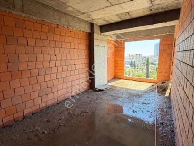 Beştelsiz'de 2+1 Önü Açık Satılık Daire