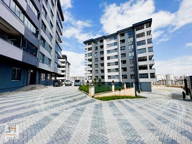 BEŞTEPE DE ANTEPİA CEPHE ARA KAT FIRSAT İLAN 3.5+1