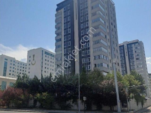 Beştepe De Ihlamur Sitesinde Külliye Karşısı 5 +1 420 M2 Dubleks