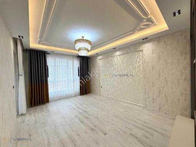 Beştepede Merkezi Konumda 2,5+1 Kiralık Daire
