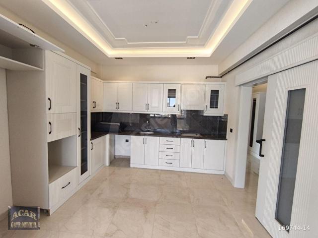 BEŞTEPE'DE SATLIK FULL+FULL MASRAFSIZ CADDE ÜZERİ ARA KAT DAİRE