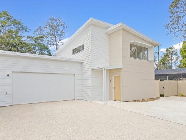 Be the first to enjoy this brand new townhouse, ideally positioned in a prime location within a modern complex