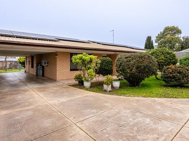 Be Very Surprised Value, Size & Solar 1043m2 Block