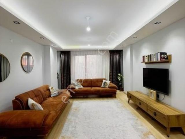 Beşyol Eski Devlet Hast. Yanında Site İçinde Satılık 3+1 Daire