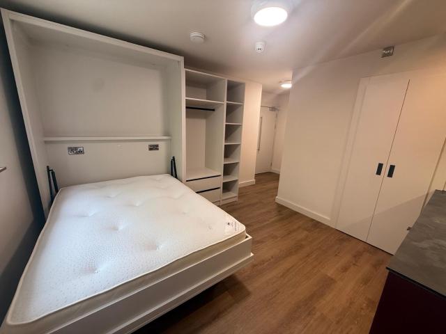 Be among the first to live in this brand new development at St Mary's Gate