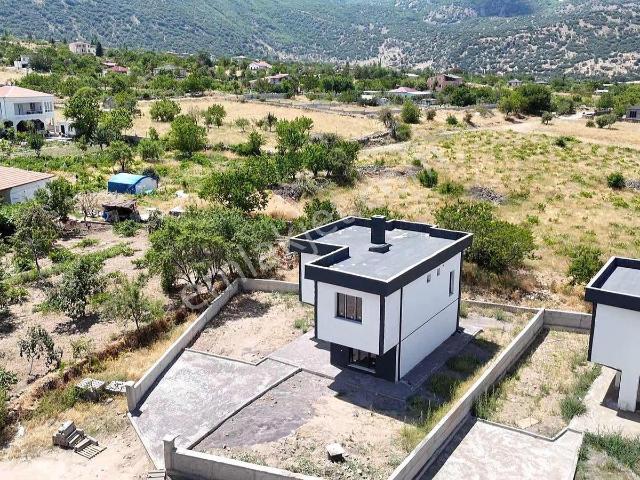 Beğendik Mah. 430 M2 Arsalı 2 Katlı 3+1 Villa