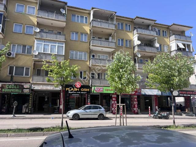 Beşevler Cd Üstü Merkezi Konumda Satılık Site İçi 3+1 Daire