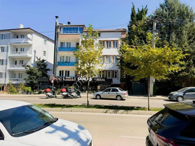 Beşevler Metro Durağı Yanı Kiralık 2+1 Daire