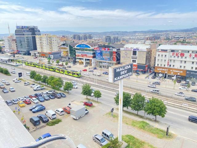 Beşevler Metroya Cephe Teraslı Manzaralı 5+1 Dubleks Daire