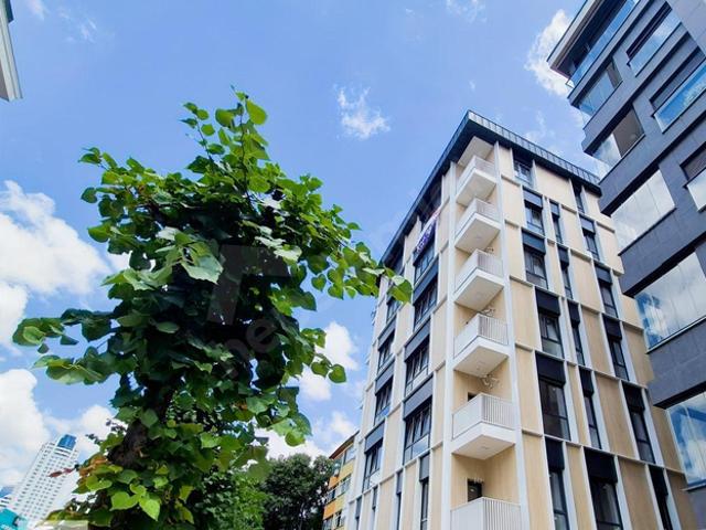 BEŞİKTAŞ'TA YENİ BİNADA OTOPARKLI 1+1 KİRALIK DAİRE