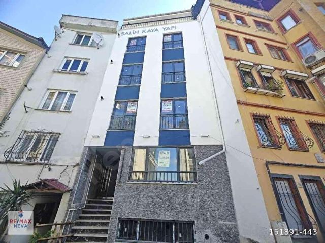 BEŞİKTAŞ ABBASAĞA 1+1 DAİRE SATILIK
