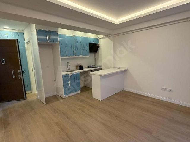BEŞİKTAŞ MAÇKA'DA SIFIR OTURUMA HAZIR BİNADA KİRALIK 1+1 DAİRE
