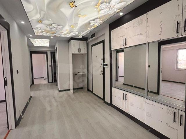 BEŞİKKAYA CADDE ÜSTÜ FULL YAPILI SATILIKI 31 İSKANLI DAİRE