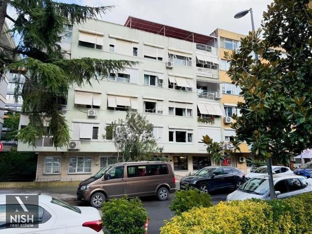 Beşiktaş Nisbetiye Mh Metroya Yakın Eşyalı 2+1 Daire